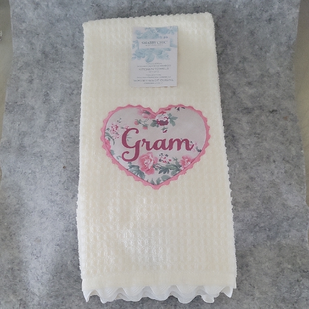Shabby Chic Gram Floral Heart Kitchen Towels NEW